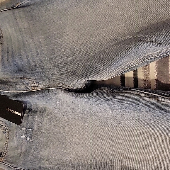 Denim - Picture 2 of 4